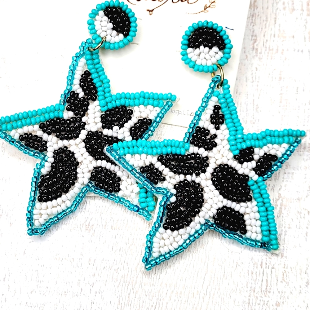 BLUE STAR COWPRINT SEED BEAD EARRINGS